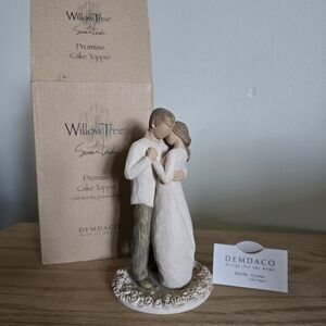 Demdaco Willow Tree Figurine - Promise Hold dear the promise of love